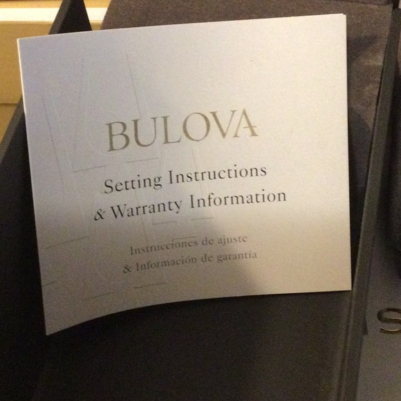 ❤️❤️PRETTY❤️Bulova❤️❤️ - Picture 5 of 9